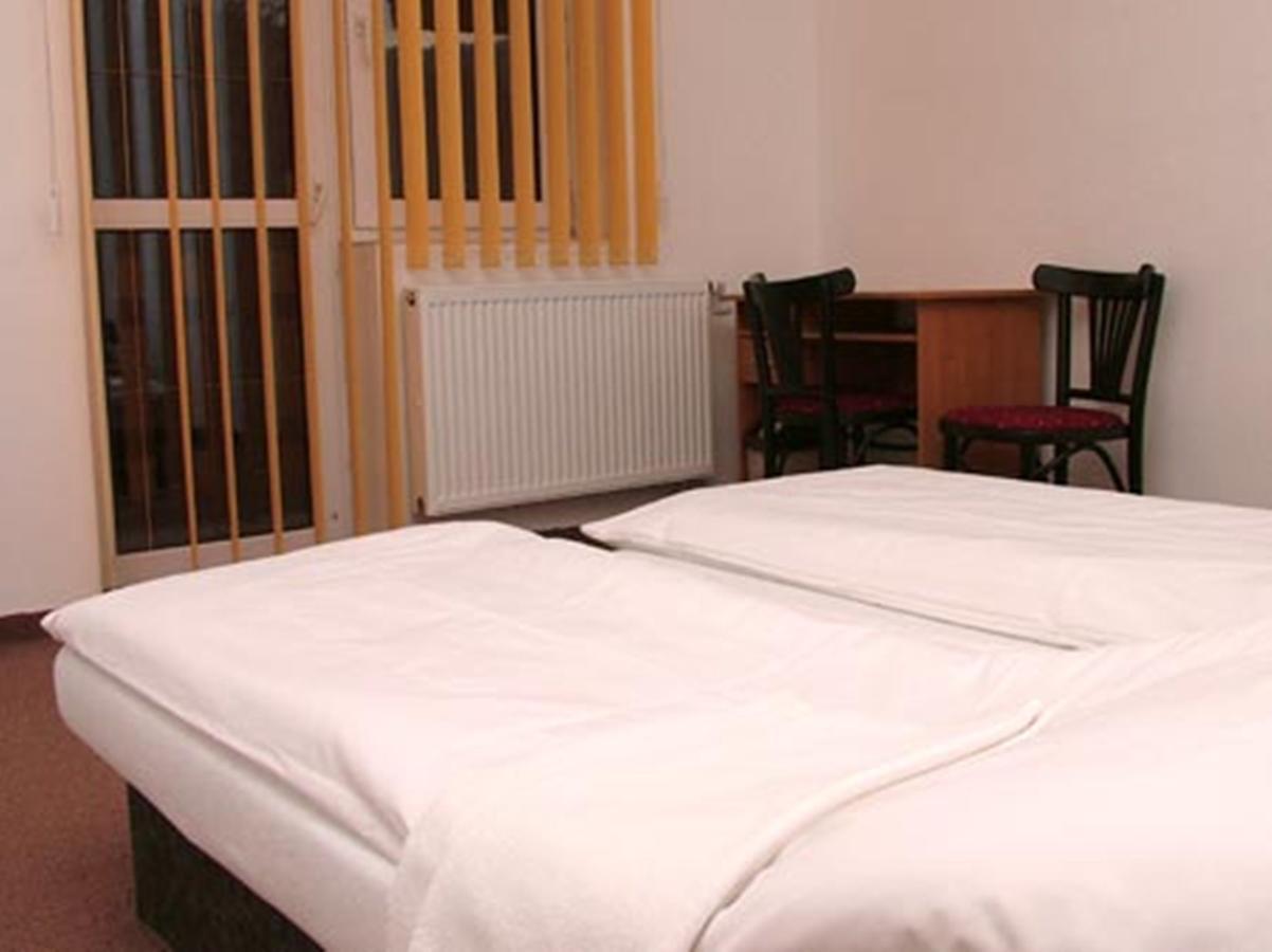 Motel Pod Stromisom Vlachovo 외부 사진